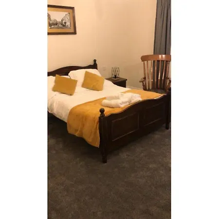 The Red Lion Hotel-3